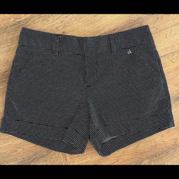 Calvin Klein black & white striped‎ shorts 2 - Picture 1 of 6